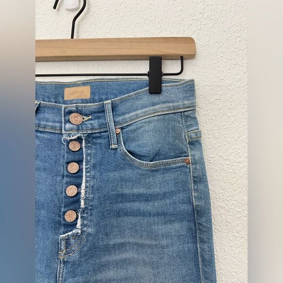 MOTHER The Fly Cut Stunner Fray Jeans in Final Frontier Medium Wash Size 24 - Picture 5 of 13